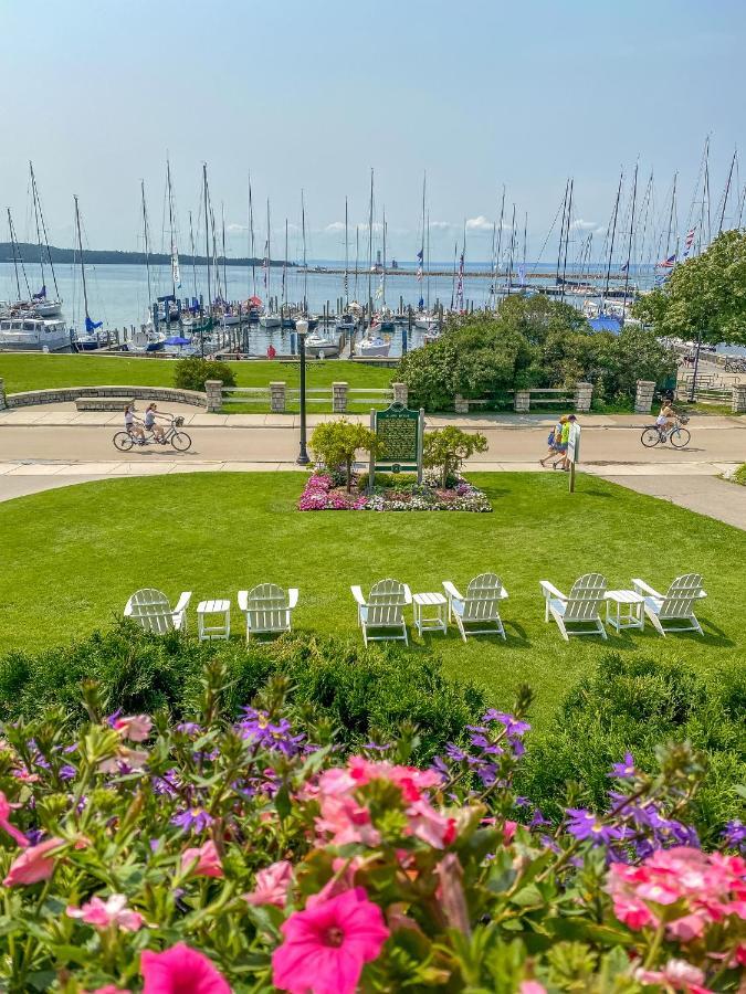 Island House Hotel Île Mackinac Extérieur photo