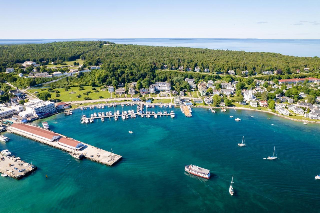 Island House Hotel Île Mackinac Extérieur photo